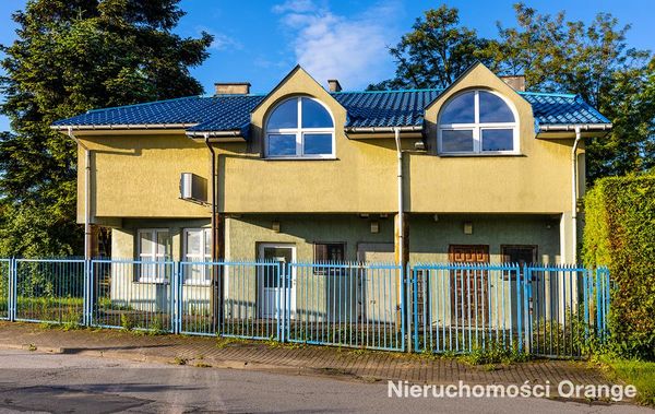 [T02736] Stanisława Staszica 1