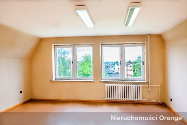 Rzut [T07998] Szkolna 10 - T07998