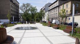 Tak wygląda plac Biskupi w Krakowie po remoncie [FILM]