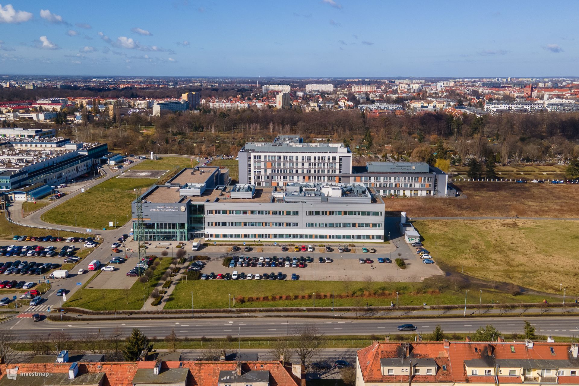 [Wrocław] Ośrodek Badawczo-Naukowo-Dydaktyczny Dolnośląskiej Farmacji (Akademia Medyczna)