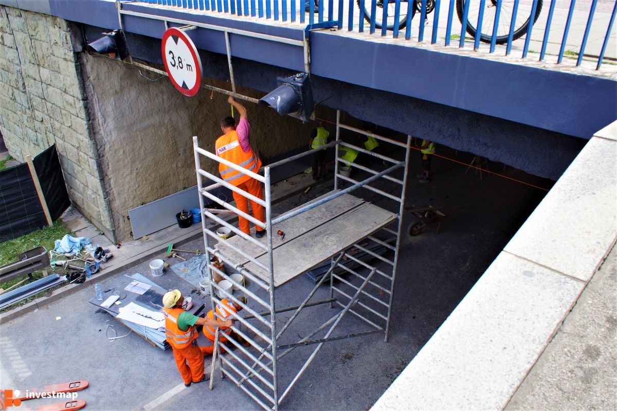 Zdjęcie [Kraków] Tunel Samochodowy - Rondo Grunwaldzkie fot. Damian Daraż 