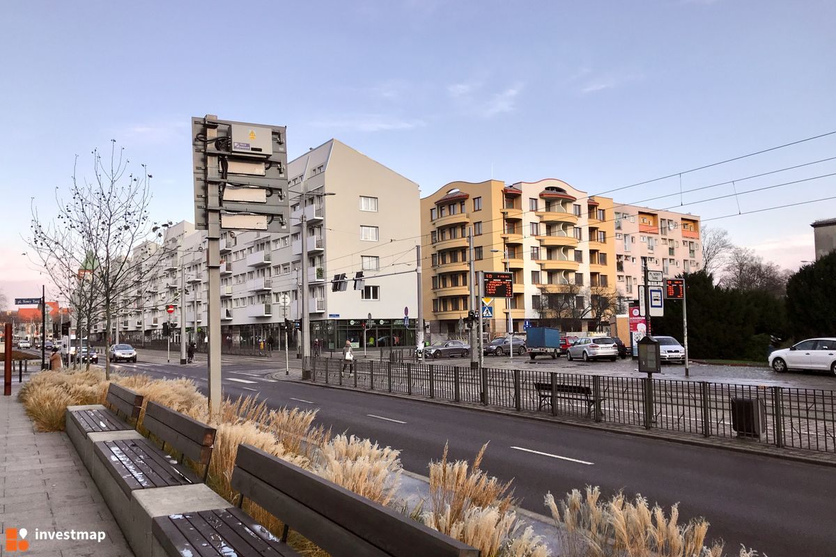 Zdjęcie [Wrocław] Apartamentowiec "Golden House", ul. Purkyniego fot. Jakub Zazula 