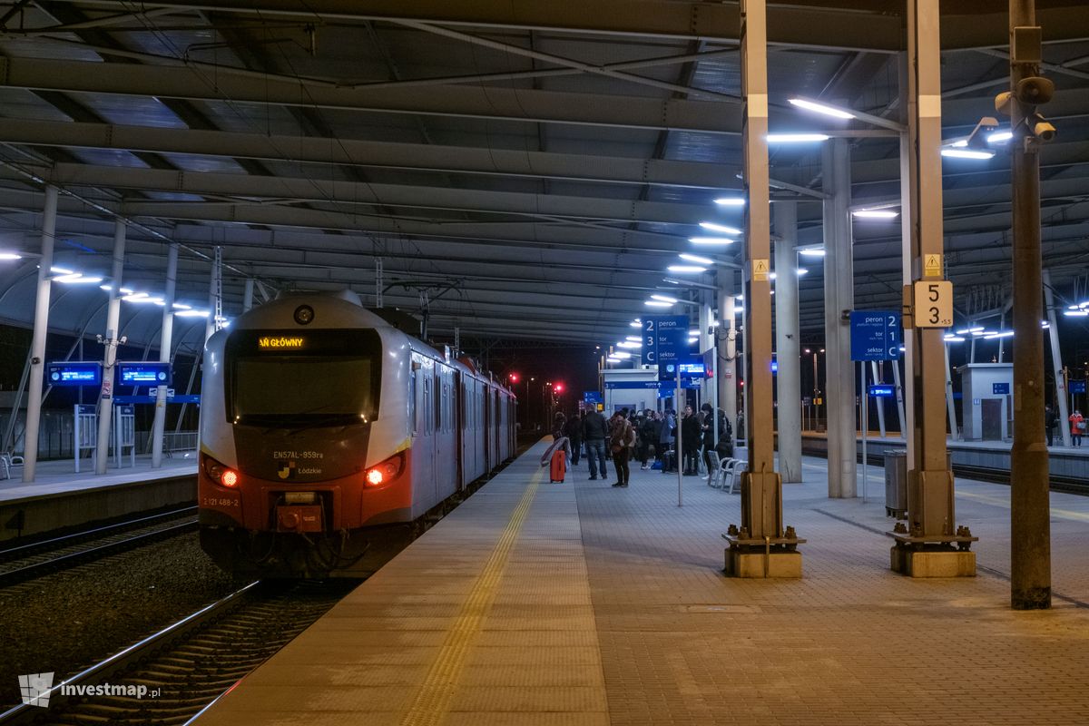 Zdjęcie Dworzec Kolejowy Łódź Widzew fot. Jakub Zazula