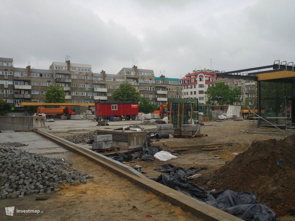 Zdjęcie  Przebudowa pl. Nowy Targ z budową parkingu podziemnego fot. Orzech 
