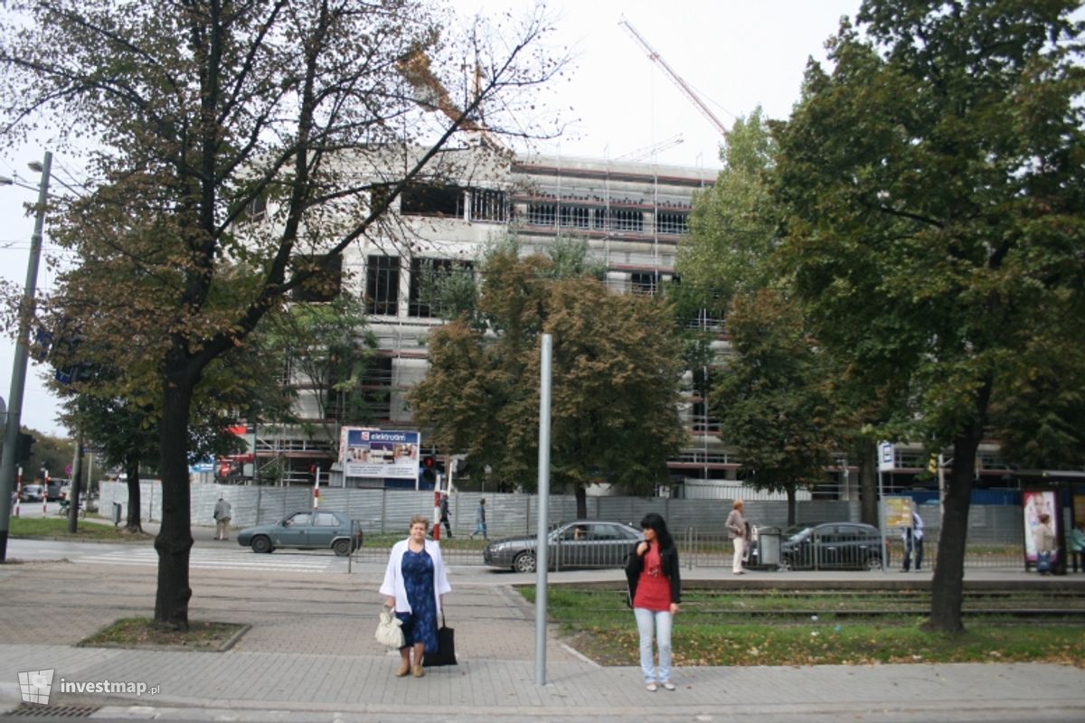 Zdjęcie [Wrocław-Krzyki] Przebudowa układu drogowego wokół Sky Tower fot. Xyz 