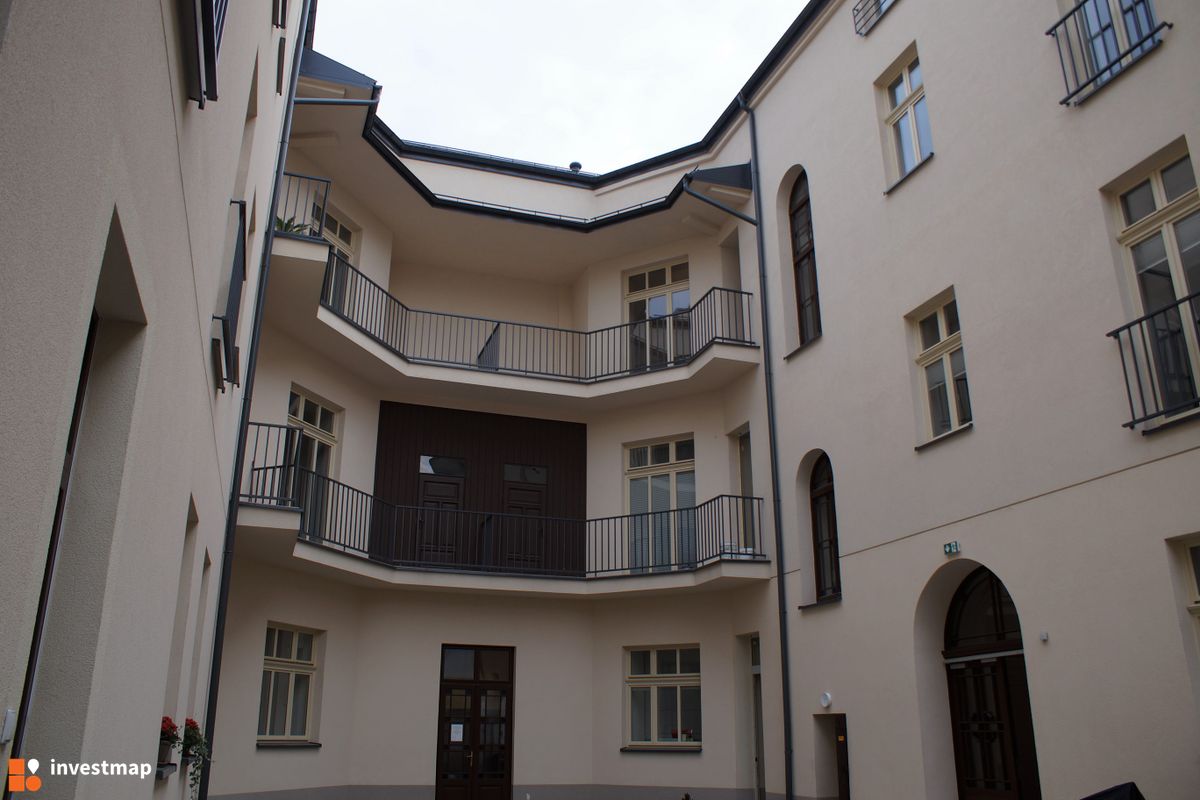 Zdjęcie [Kraków] Przebudowa, Rozbudowa, ul. Topolowa 8 fot. Damian Daraż 