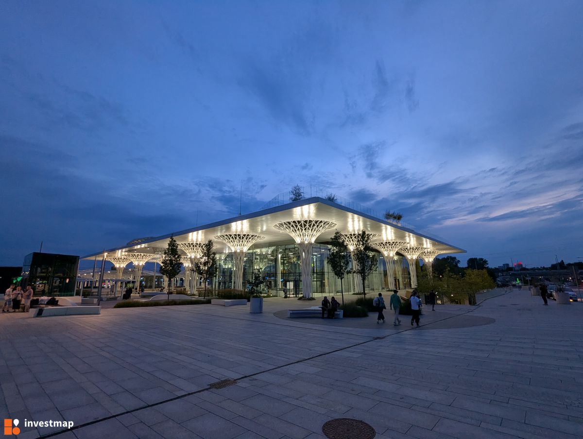 Zdjęcie Zintegrowane Centrum Komunikacyjne (Dworzec Metropolitalny) fot. Jakub Zazula 
