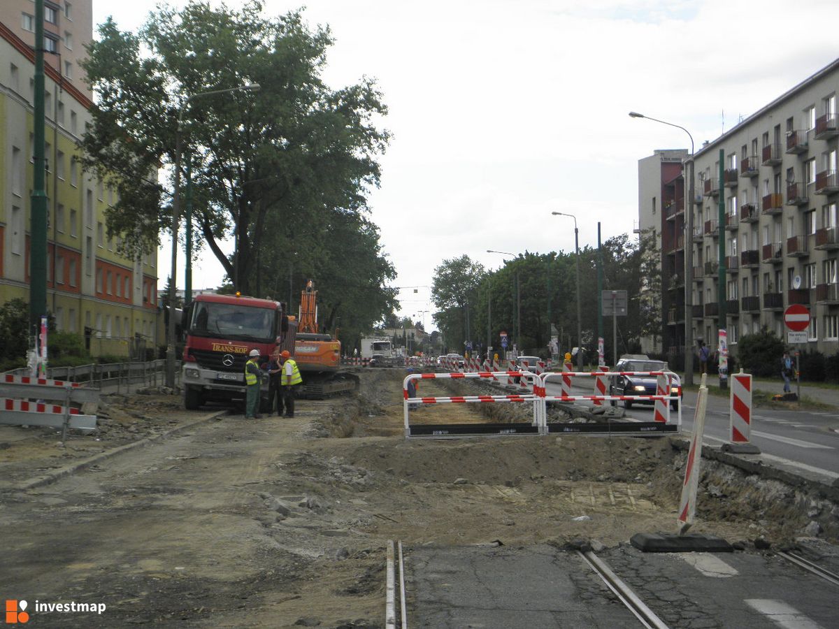 Zdjęcie [Poznań] Ul. Dąbrowskiego (remont odcinka śródmiejskiego) + rynek Jeżycki fot. PieEetrek 