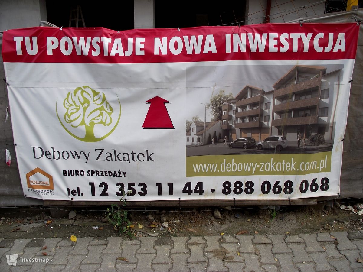 Zdjęcie [Kraków] Budynek Miszkalno - Usługowy "Dębowy Zakątek" ul. Trybuny Ludów fot. Damian Daraż 