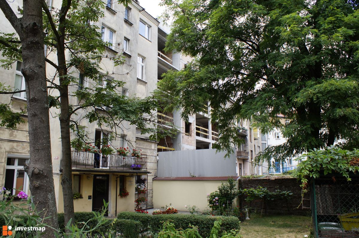 Zdjęcie [Kraków] Budynek Mieszkalny, ul. Skwerowa 32 fot. Damian Daraż 