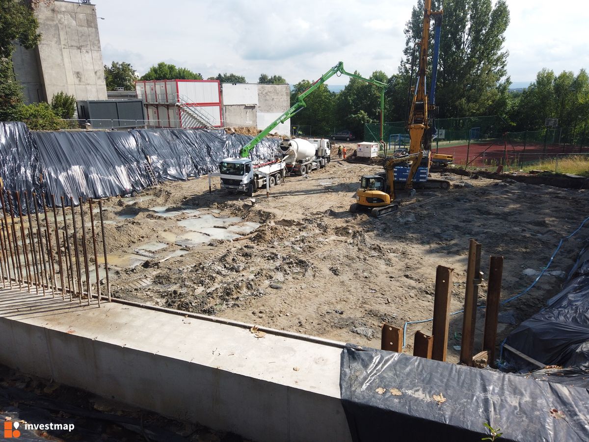 Zdjęcie Pływalnia na Wzgórzach Krzesławickich fot. Damian Daraż 