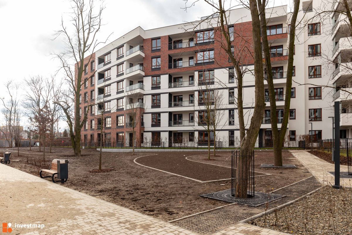 Zdjęcie [Warszawa] Osiedle "Fort Służew" fot. Jakub Zazula 