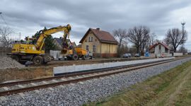 Na trasie Wrocław – Świdnica trwa budowa nowego przystanku kolejowego [ZDJĘCIA]