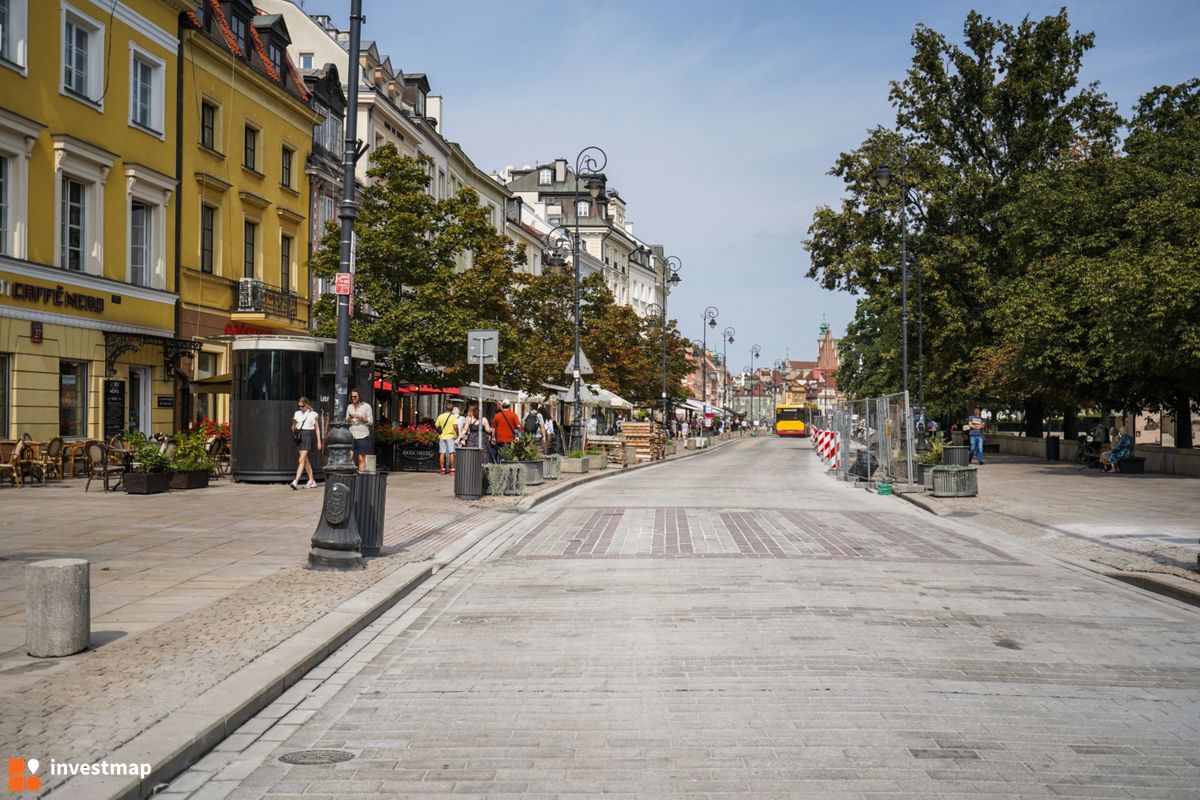 Zdjęcie Remont Krakowskiego Przedmieścia fot. Orzech 