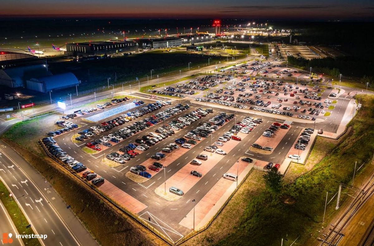 Zdjęcie [Pyrzowice] Port lotniczy w Katowice-Pyrzowice - inwestycje i nowe połączenia lotnicze fot. Orzech 