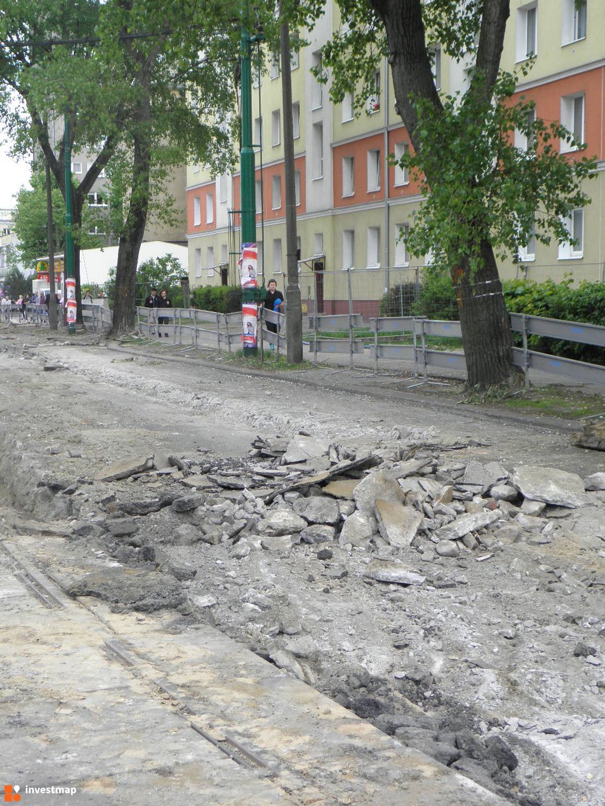 Zdjęcie [Poznań] Ul. Dąbrowskiego (remont odcinka śródmiejskiego) + rynek Jeżycki fot. PieEetrek 