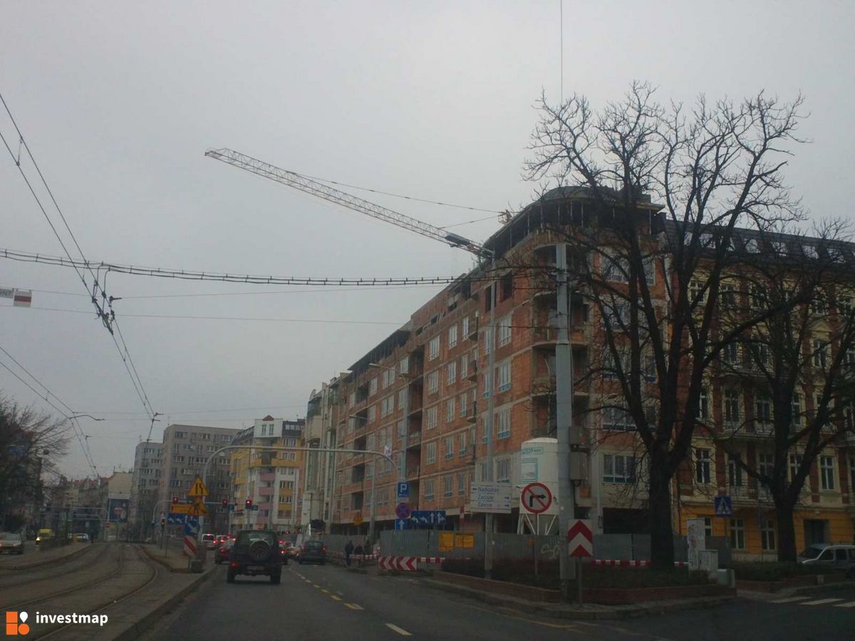 Zdjęcie [Wrocław] Budynek wielorodzinny, ul. Wyszyńskiego fot. Orzech 