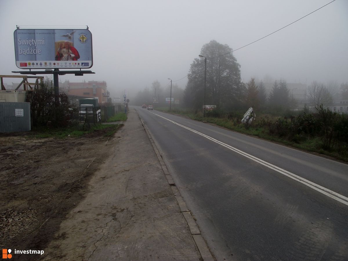 Zdjęcie [Kraków] Budynek Biurowo - Usługowy z garażem podziemnym, KRAKÓW, ul. Balicka fot. Damian Daraż 