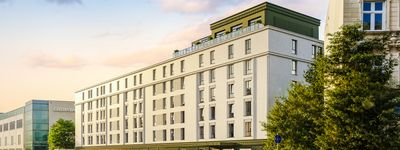 Litewski inwestor buduje w Gdańsku nowy, duży hotel [FILM+WIZUALIZACJE]