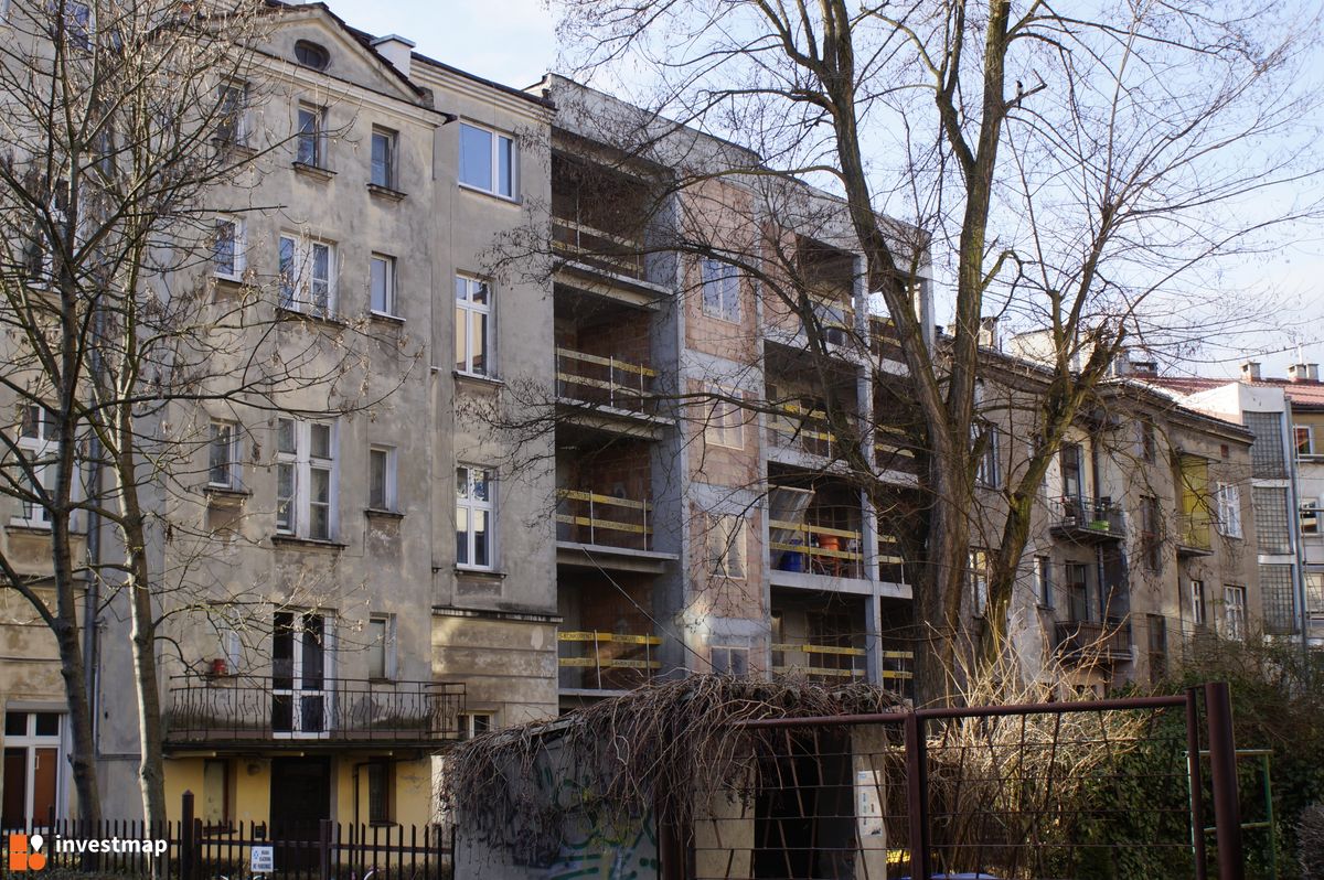 Zdjęcie [Kraków] Budynek Mieszkalny, ul. Skwerowa 32 fot. Damian Daraż 