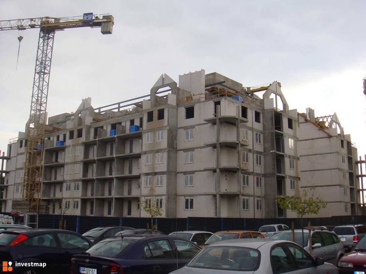 Zdjęcie [Wrocław] Osiedle "Zielone Wzgórze", ul. Srebrnogórska fot. Jan Augustynowski