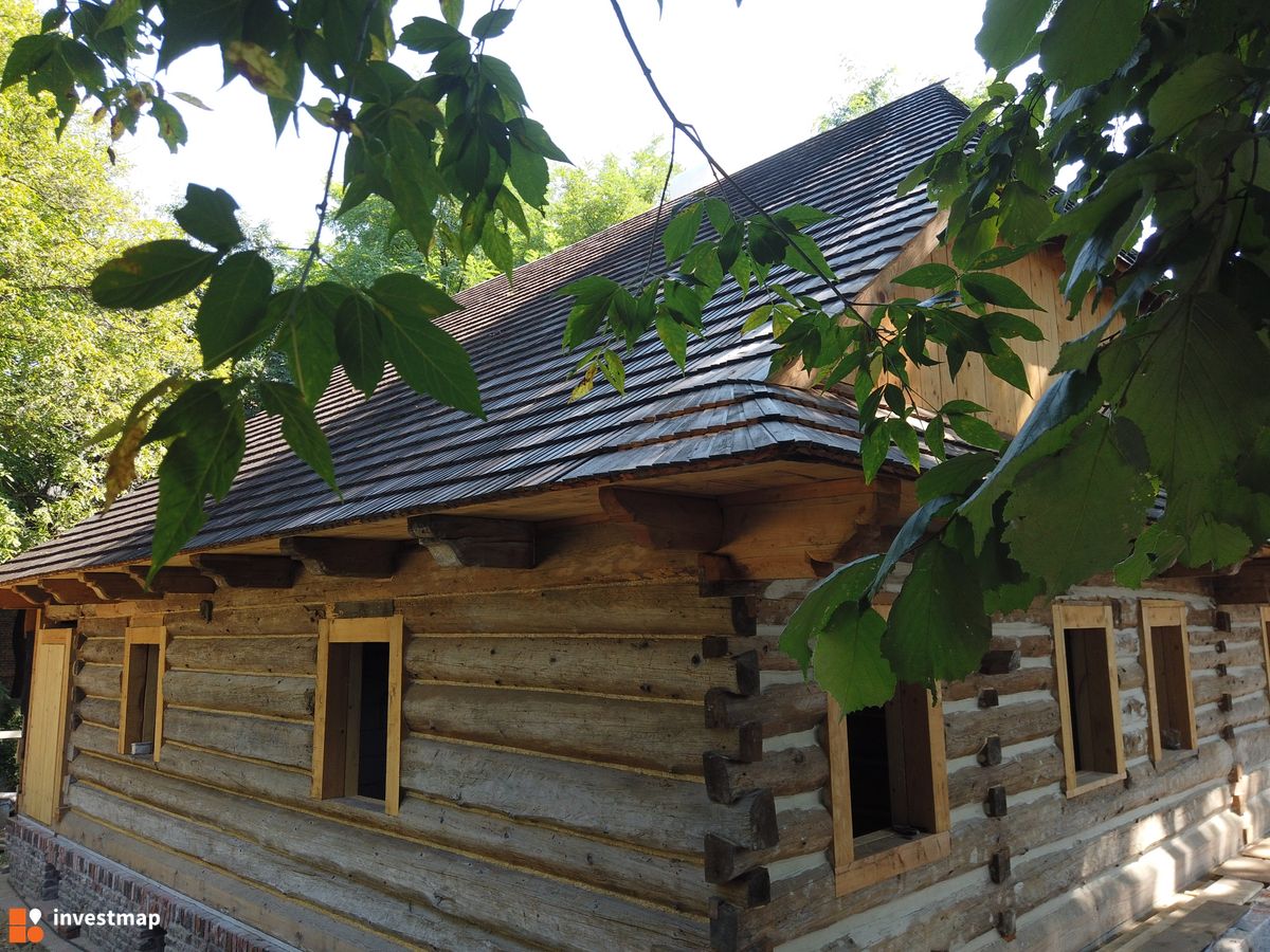 Zdjęcie Klasztorna 11a fot. Damian Daraż 