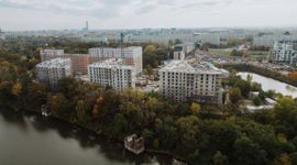 We Wrocławiu zawisła wiecha na budowie wielkiego osiedla PRS nad Odrą 