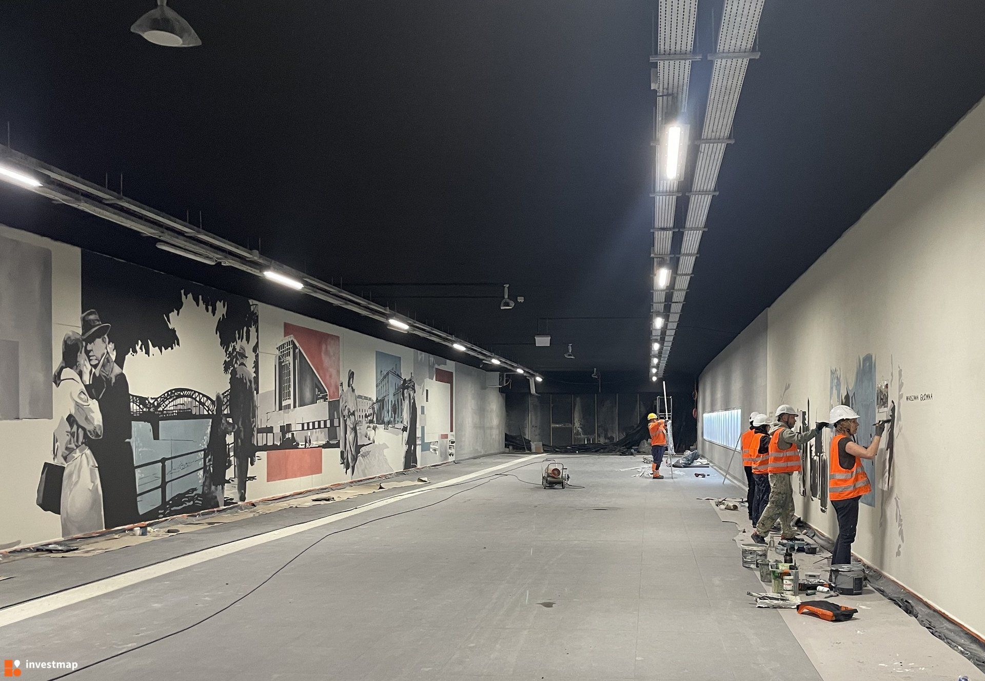 Kończą się prace przy budowie przejścia podziemnego z muralem na modernizowanej stacji Warszawa Gdańska 