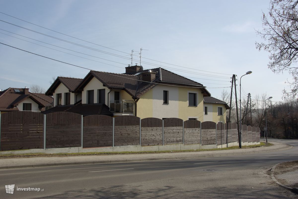 Zdjęcie [Katowice] Osiedle domów jednorodzinnych, ul. Boya - Żeleńskiego fot. Lukander 
