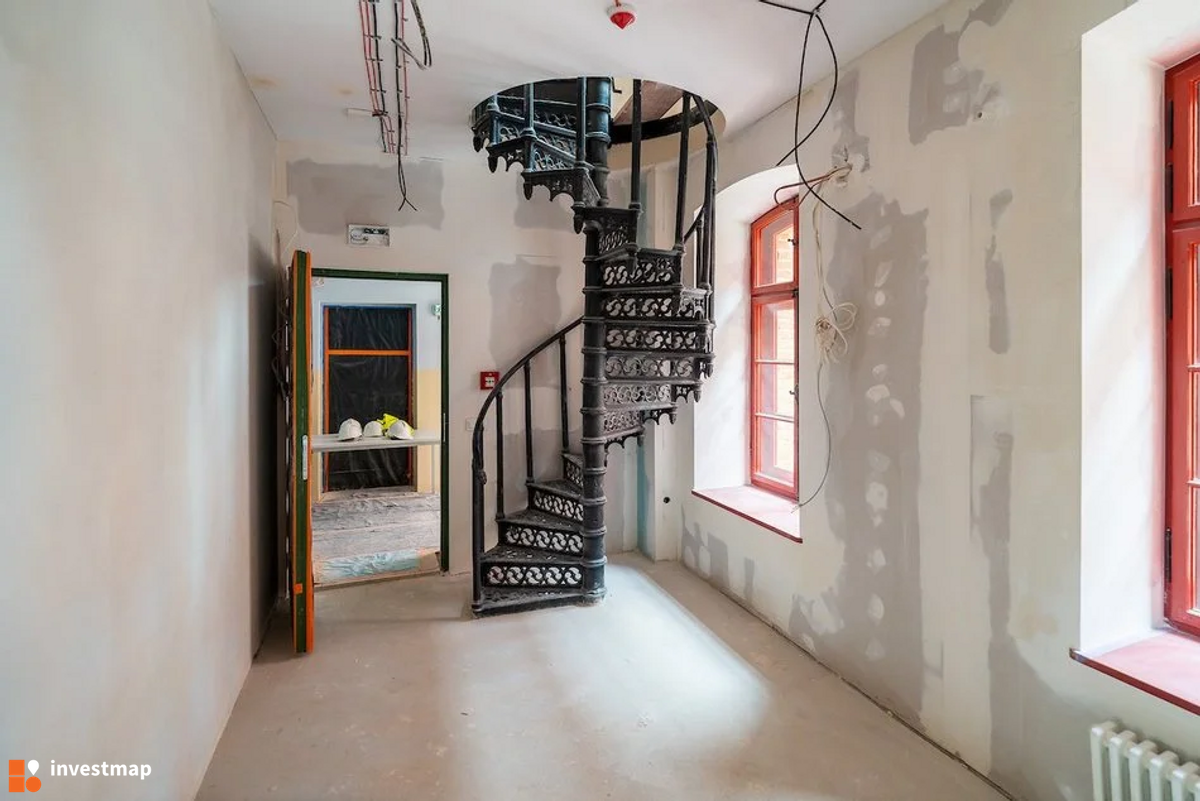 Zdjęcie Remont famuły, ul. Ogrodowa 24 fot. Wojciech Jenda