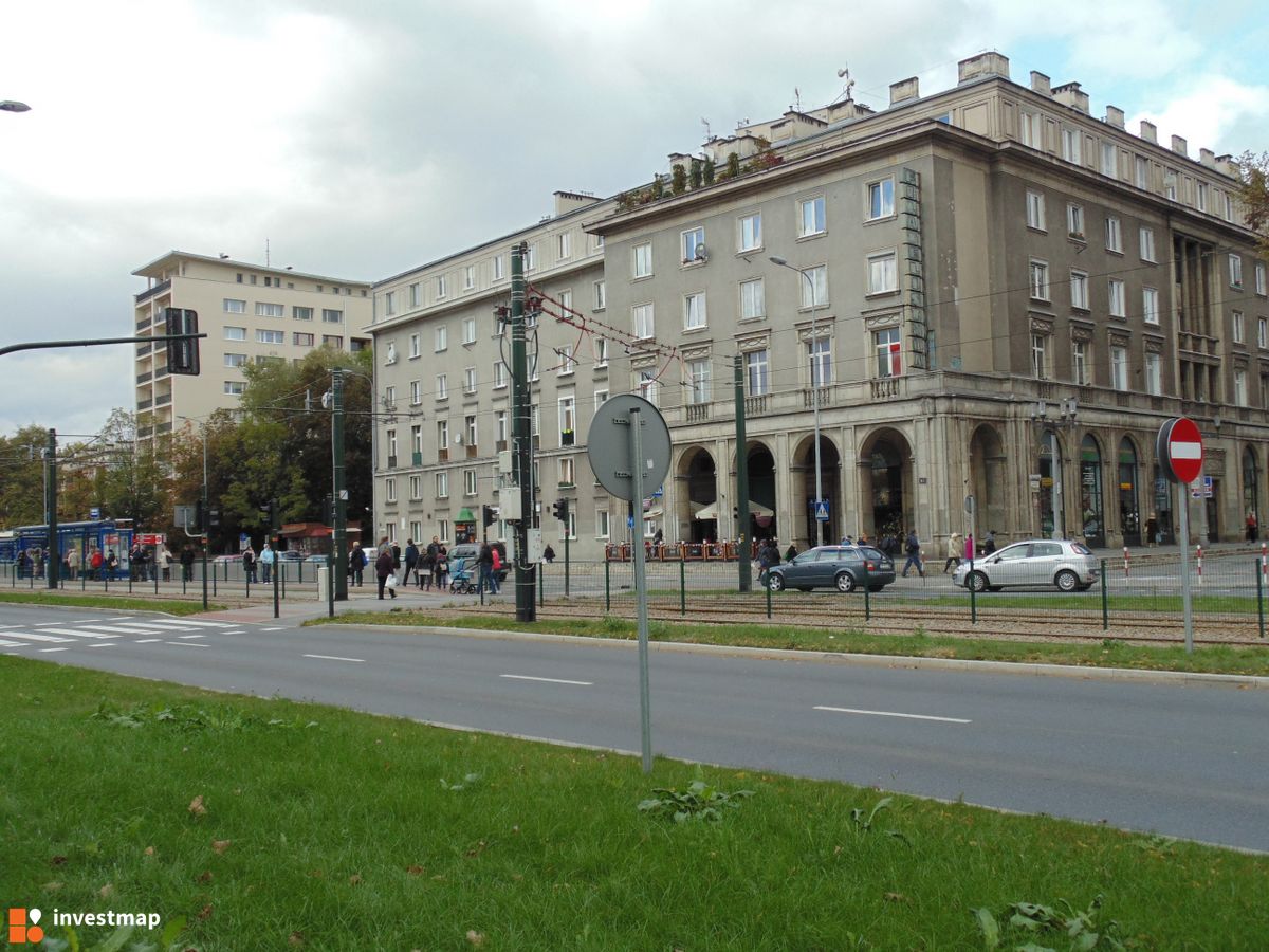 Zdjęcie [Kraków] Remont Budynku, Os. Centrum D7 fot. Damian Daraż 