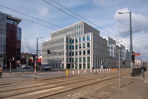 Niemiecka firma Fresenius Kabi stawia na Wrocław. Zwiększy zatrudnienie w Centrum Usług Wspólnych