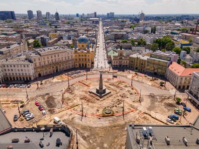 W Łodzi postępują prace przy przebudowie Placu Wolności [FILM + ZDJĘCIA]
