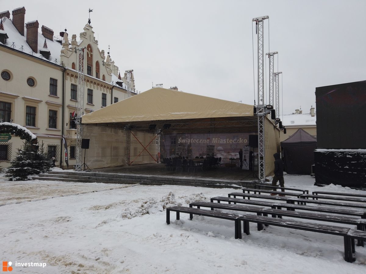 Zdjęcie Rynek Rzeszowski fot. Damian Daraż 