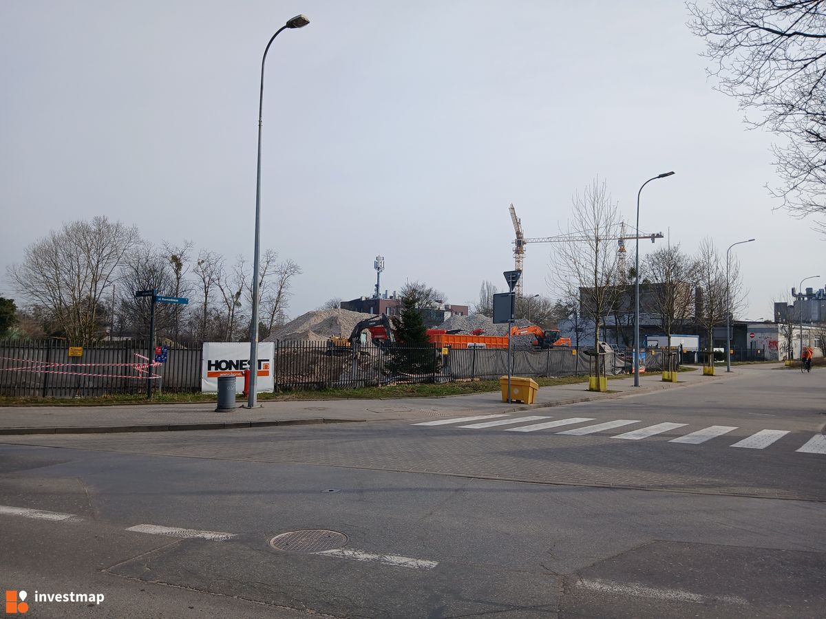 Zdjęcie Rozbiórka budynków biurowych, ul. Jana z Kolna 35 fot. Wojciech Jenda