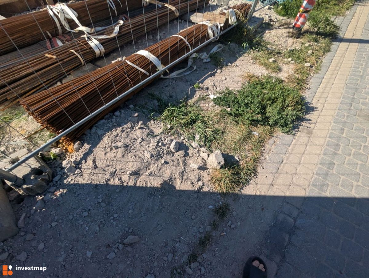 Zdjęcie Budynek usługowo-hotelowy fot. Wojciech Jenda