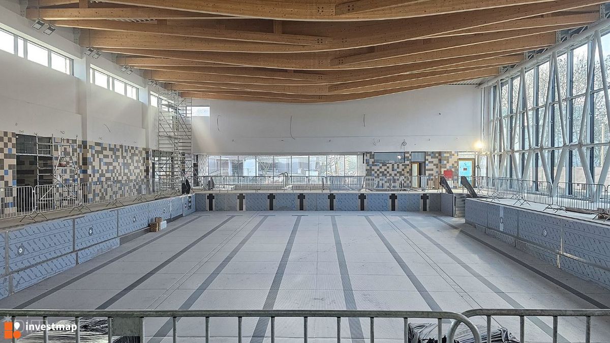 Zdjęcie Kryta pływalnia, ul. Taborowa fot. Orzech 