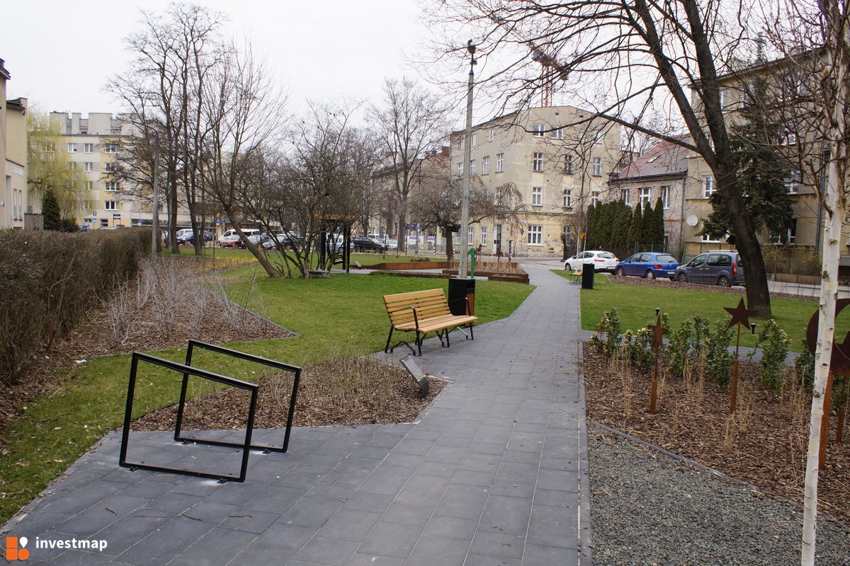 Zdjęcie Park, ul. Skwerowa fot. Damian Daraż 