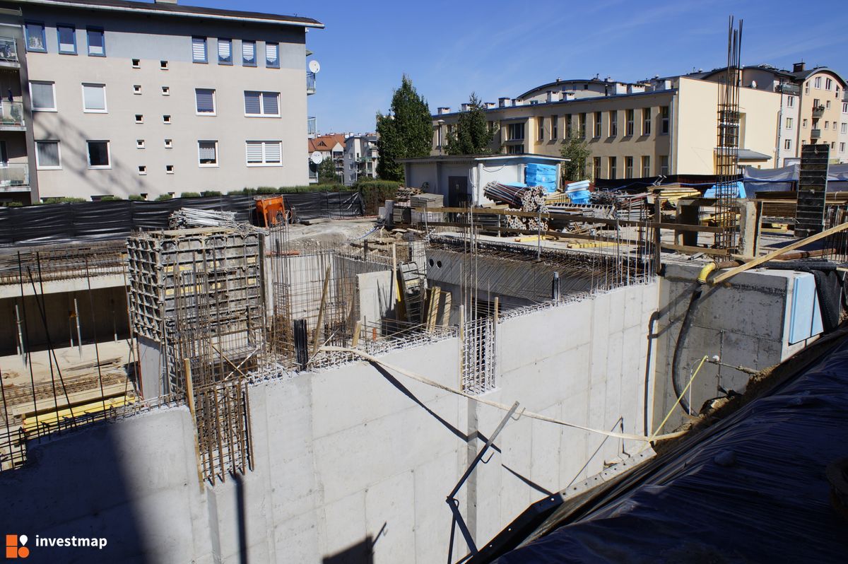 Zdjęcie [Kraków] Budynek mieszkalno-usługowy "Wysłouchów 41A" fot. Damian Daraż 