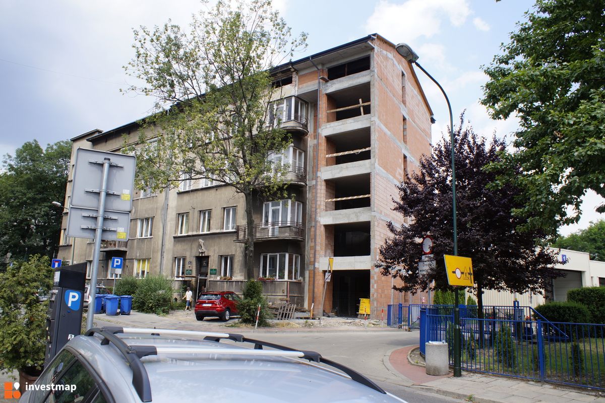 Zdjęcie [Kraków] Budynek Mieszkalny, ul. Św. Łazarza 12 fot. Damian Daraż 