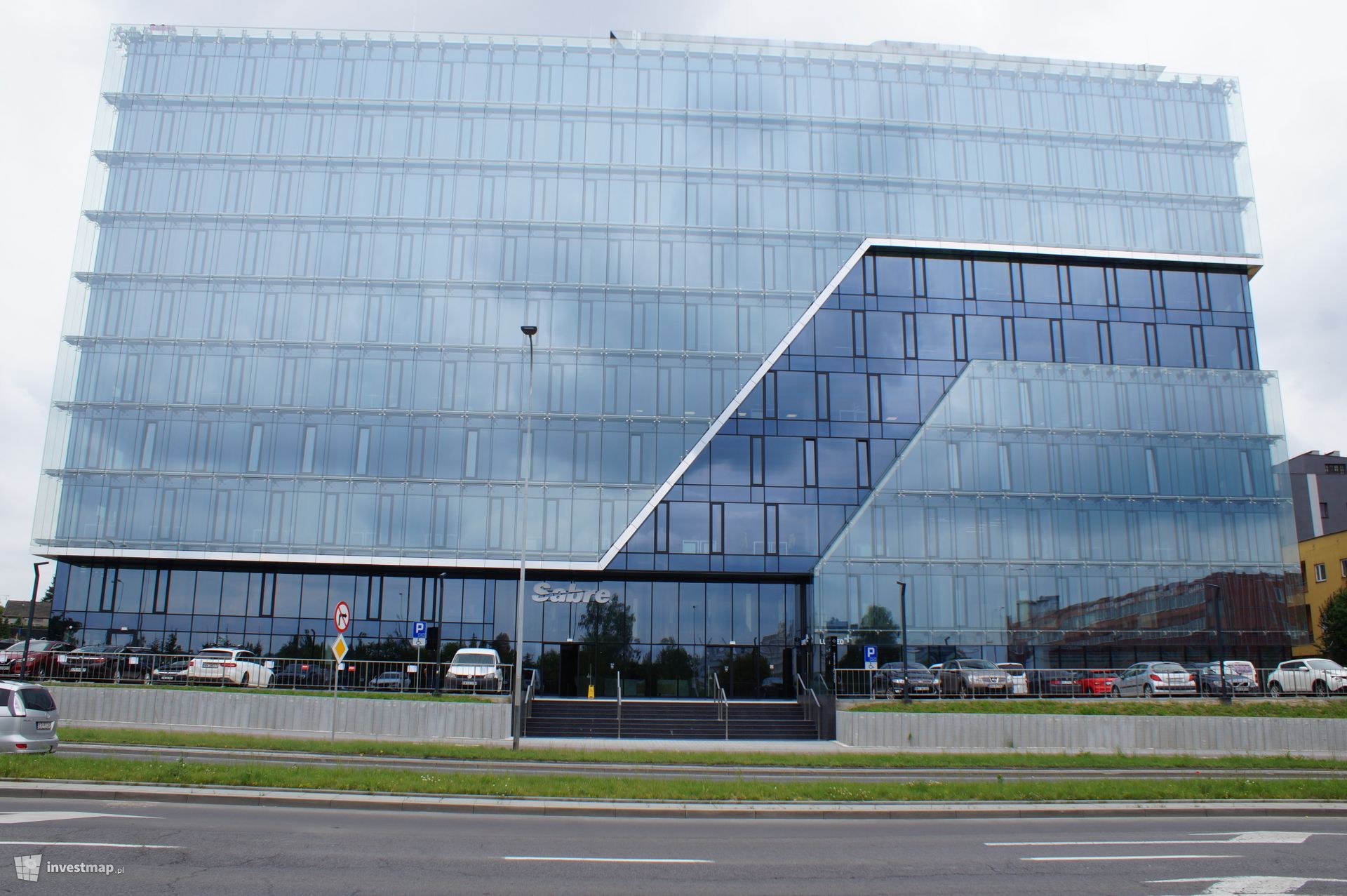 Kanadyjska firma z branży lotniczej CAE otwiera centrum w Krakowie