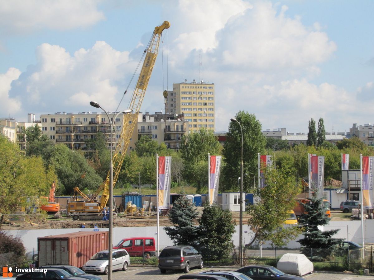 Zdjęcie Apartamentowce przy Krowiej 6 i Sierakowskiego 5 (Port Praski) fot. Polex 