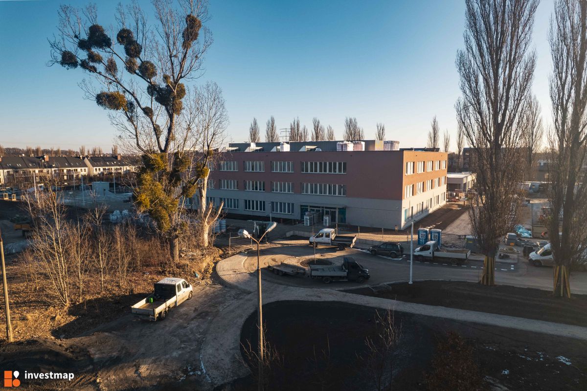 Zdjęcie Zespół szkolno-przedszkolny, ul. Zwycięska fot. Jakub Zazula 