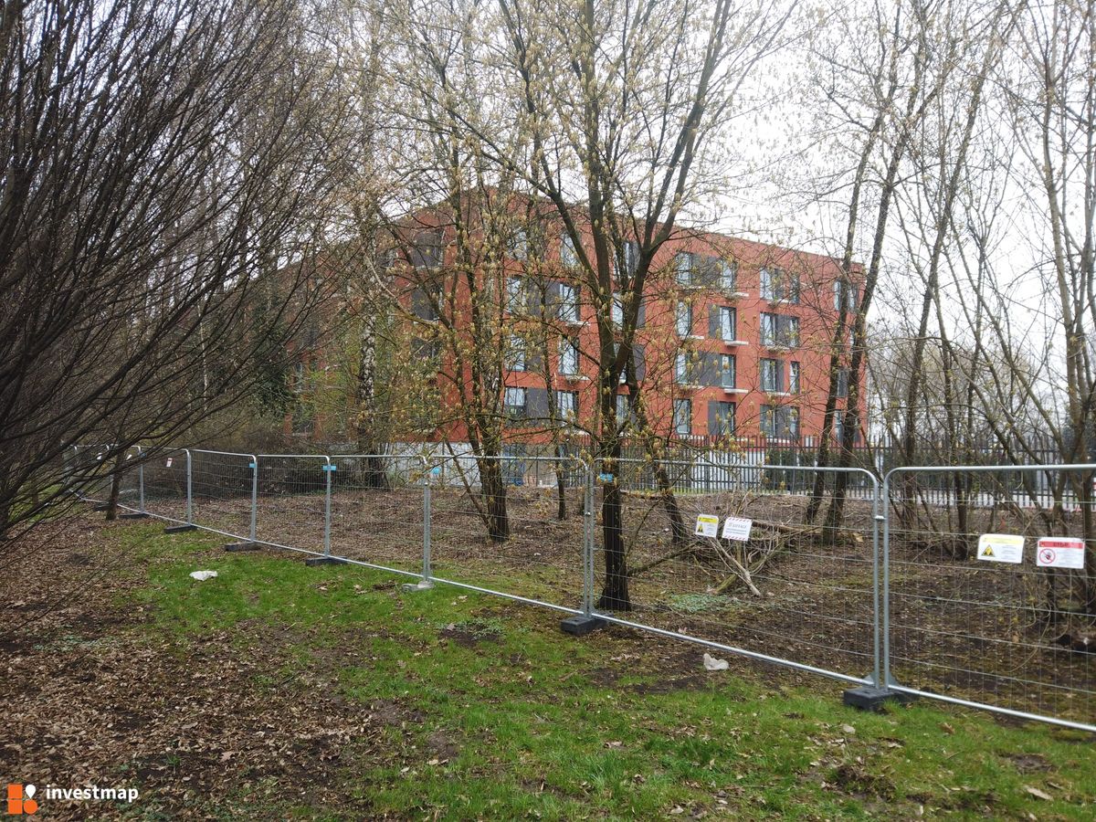 Zdjęcie Al. Pokoju 64 fot. Damian Daraż 