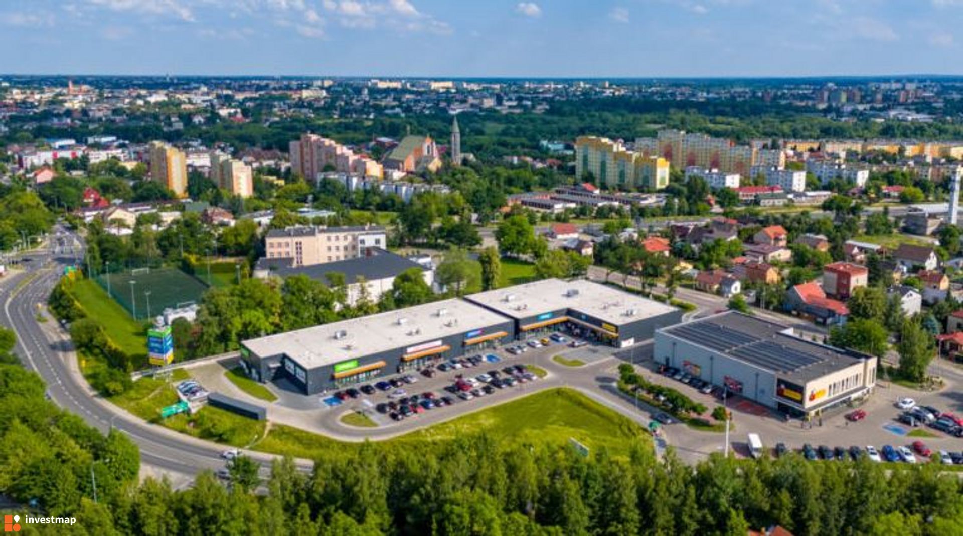 LCP Properties kupuje park handlowy w woj. mazowieckim