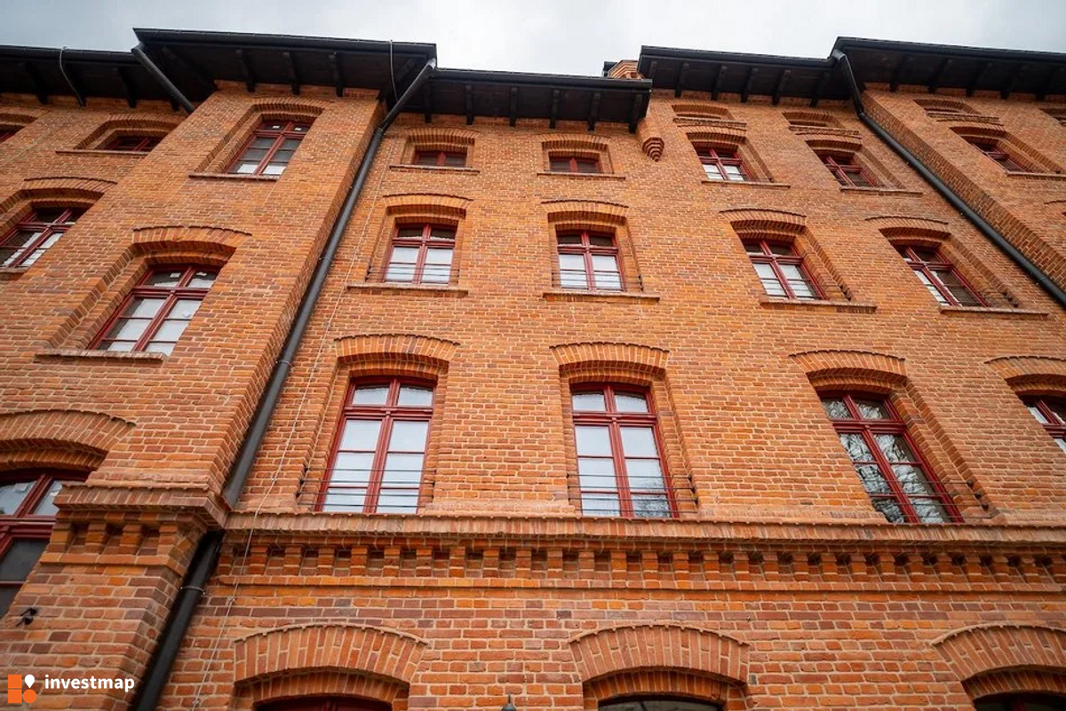 Zdjęcie Remont famuły, ul. Ogrodowa 24 fot. Wojciech Jenda