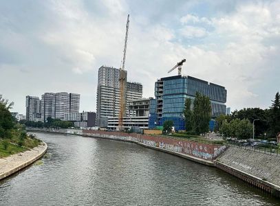 W centrum Wrocławia powstaje wielki kompleks wielofunkcyjny Quorum ze 140-metrowym wieżowcem [FILM + ZDJĘCIA]
