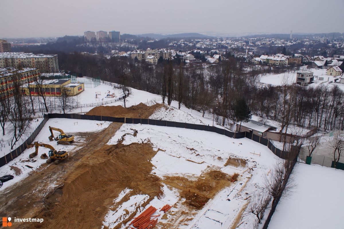 Zdjęcie [Kraków] Basen z Ruchomym Dnem, ul. Spółdzielców fot. Damian Daraż 