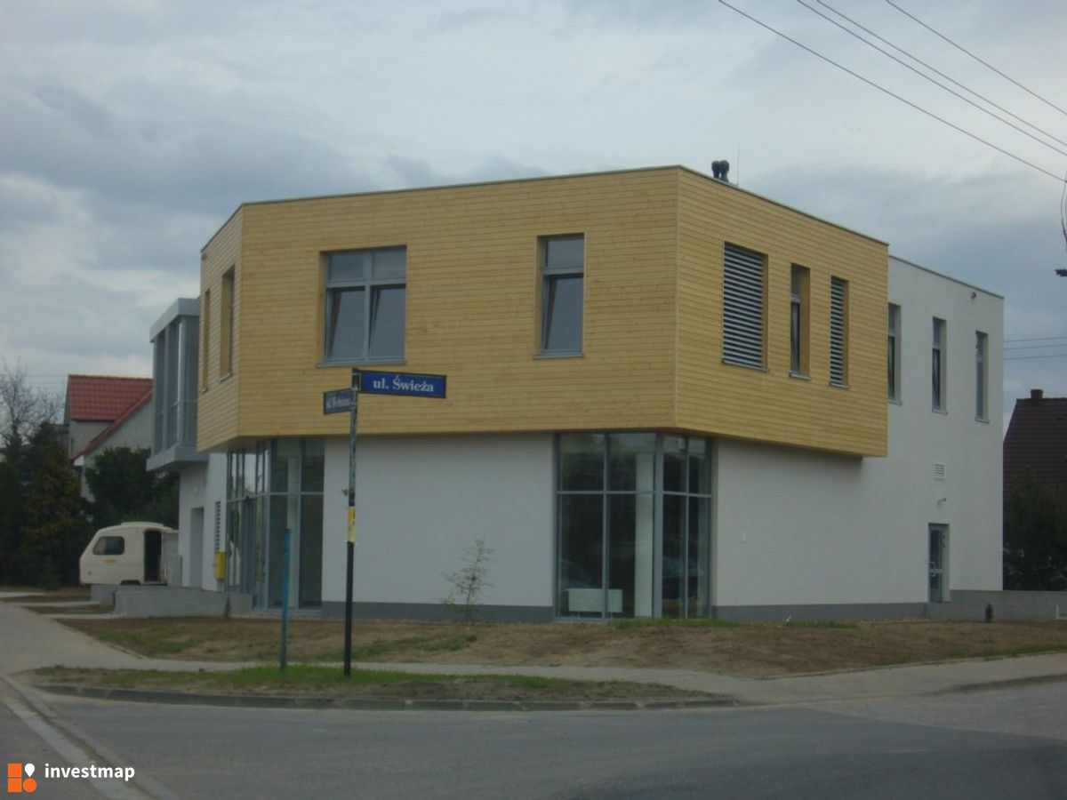 Zdjęcie [Wrocław] Budynek mieszkalno-usługowy, ul. Wełniana fot. Orzech 
