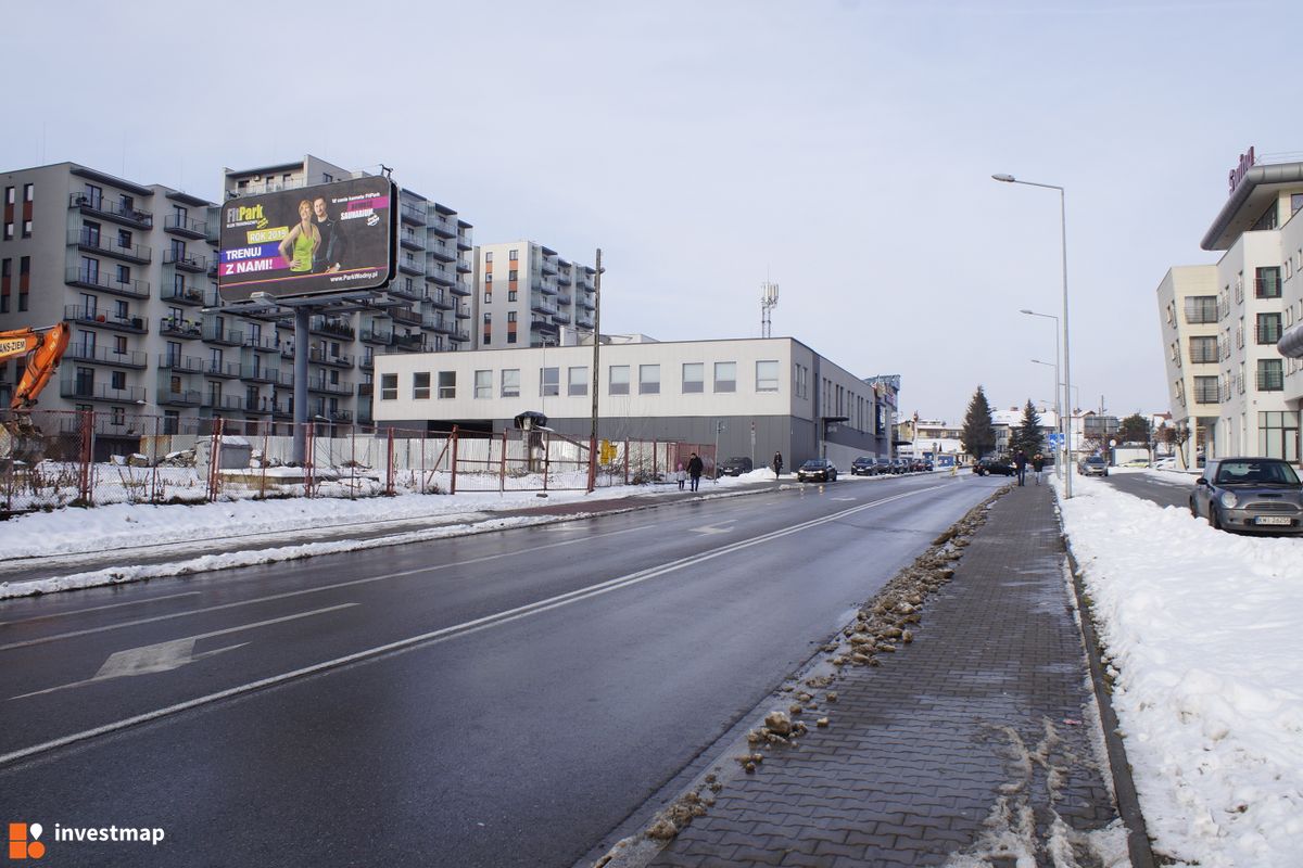 Zdjęcie [Kraków] Centrum Medyczne, ul. Dobrego Pasterza fot. Damian Daraż 